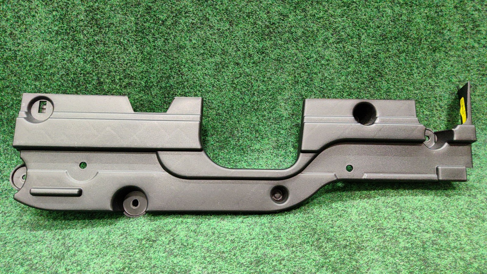 2018-2024 Bmw X3 Rear Left Side Member Pad For Trunk Oem 51477396583