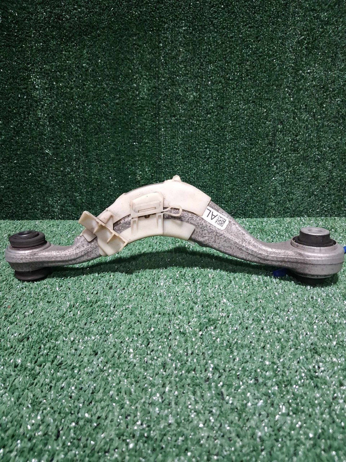 2017-2024 Bmw 530i Rear Left Lower Control Arm Wishbone Oem 33326883339