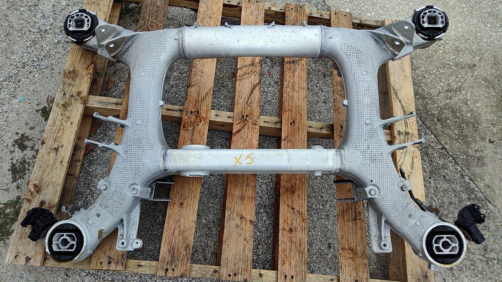 2019-2025 BMW X5 Rear Crossmember /Cradle /Undercarria OEM 33316894149