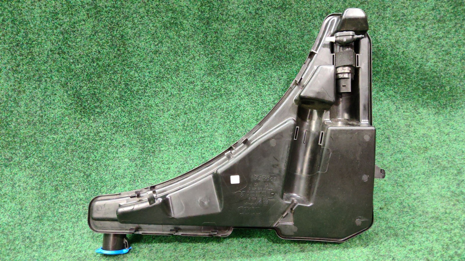 2021-2025 Audi Q5 Washer Fluid Reservoir Oem 80a955453c
