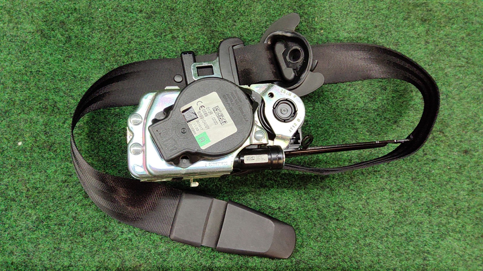 2018-2019 Audi A5 Sportback Front Right Seat Belt Retractor Oem 8w0857706