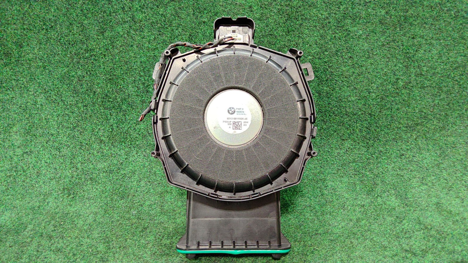 2018-2020 Bmw X3 Central Audio Stereo Subwoofer Oem 65136811926