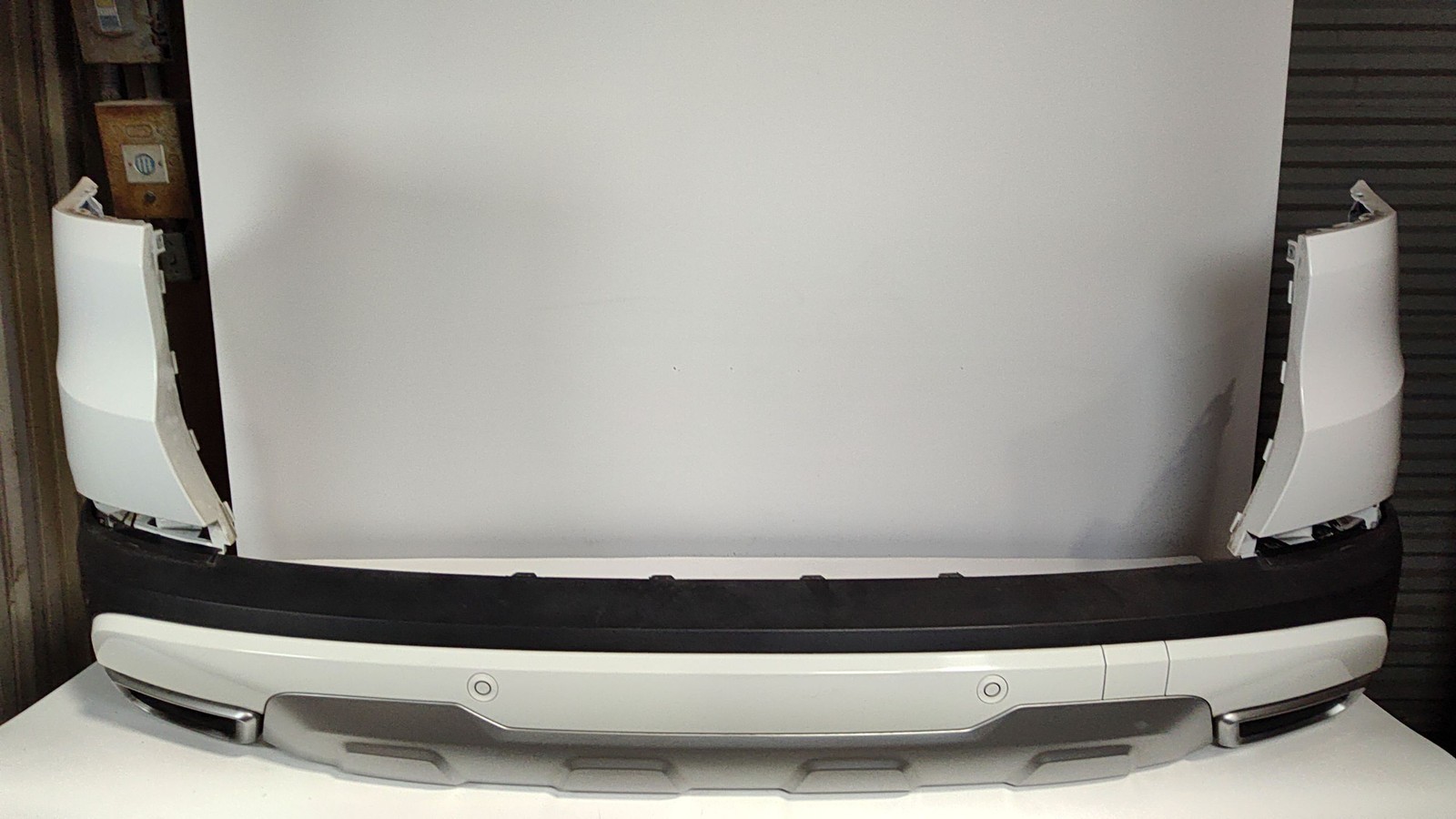 2017-2023 Bmw X5 Rear Bumper Assembly Oem 51127440895 51128498991