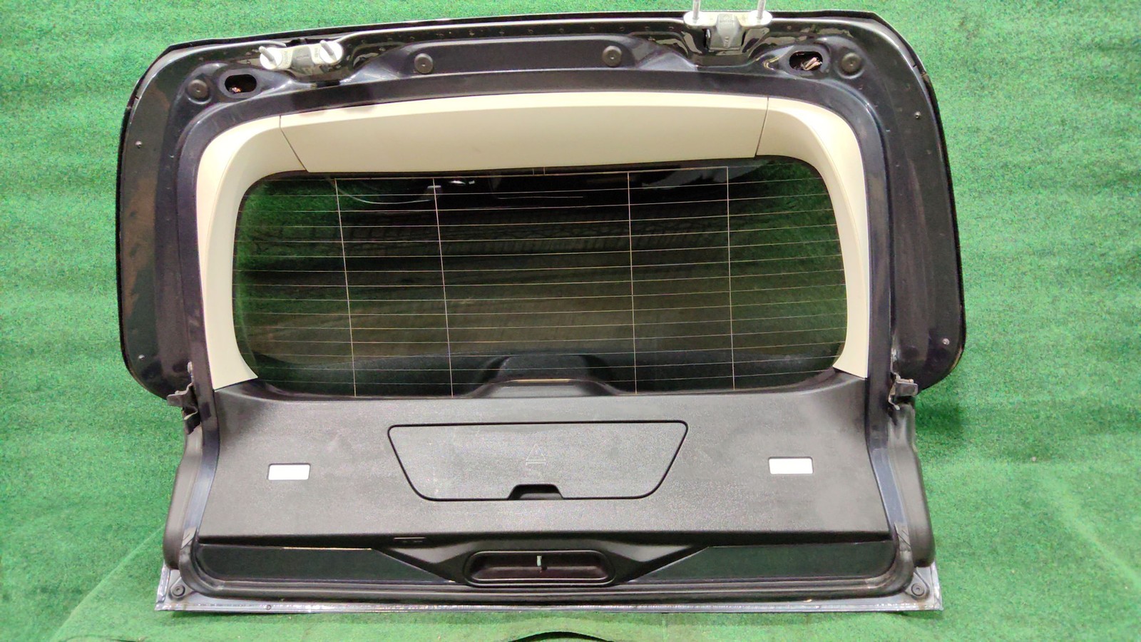 2017-2022 Bmw X7 Trunk Lid Upper Grey Metalli/c27oem 41007931947 51317442614