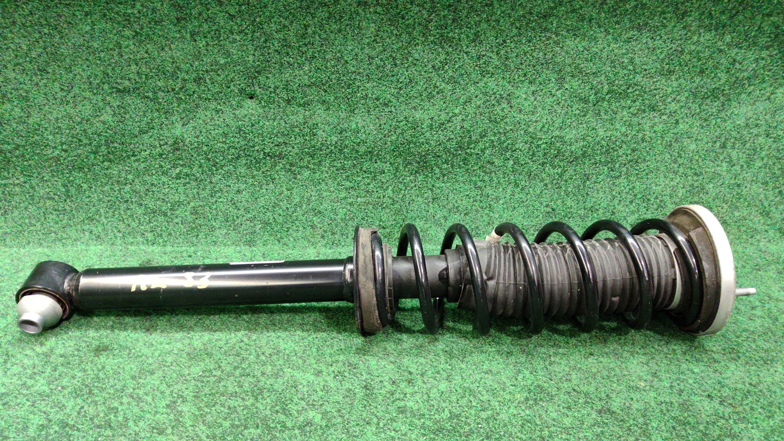 2017-2023 BMW 540i xDrive Rear Left Side Shock Strut Absorber OEM 33526866615