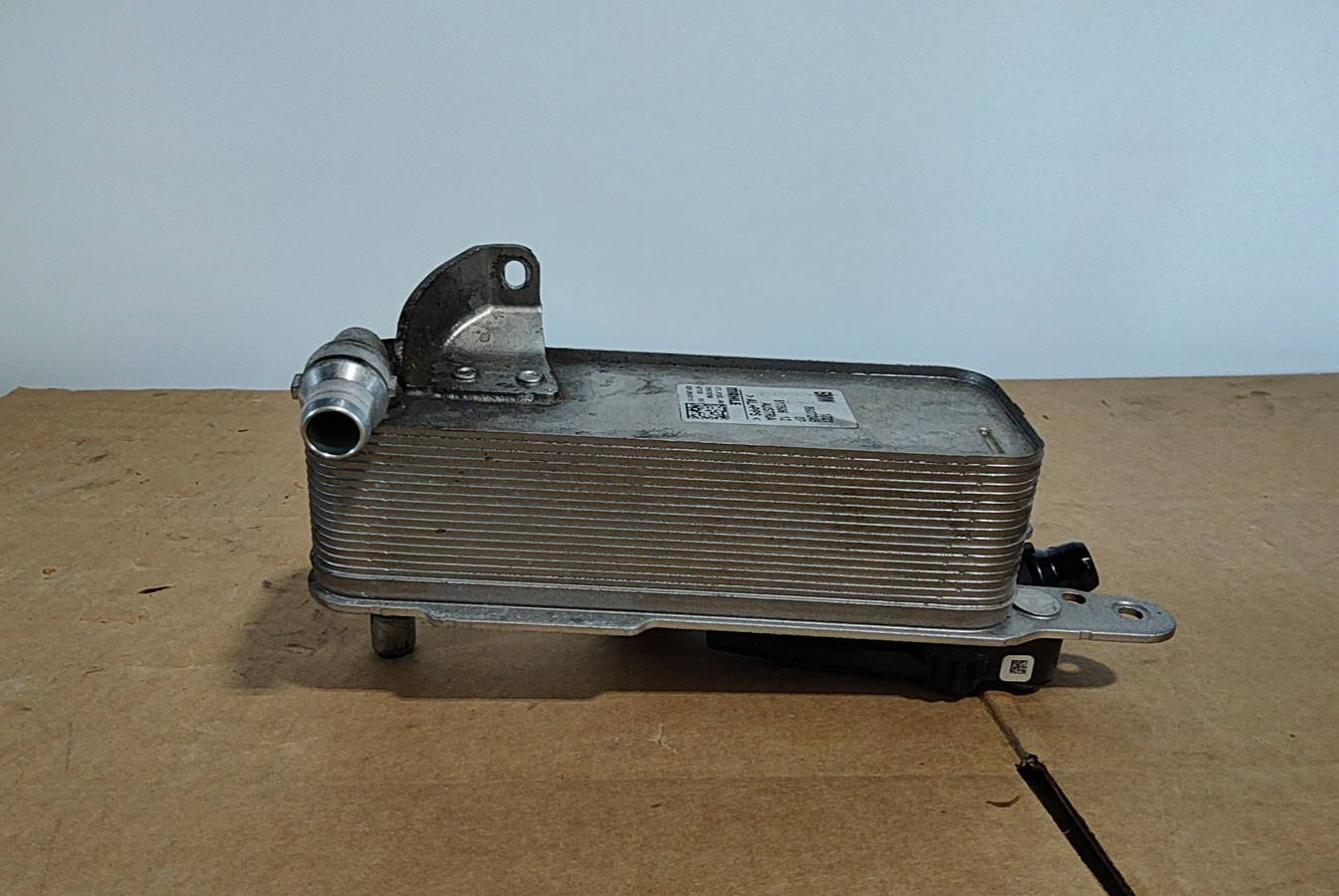 2018-2022 BMW 740i Condenser Air Condition OEM 64509891030