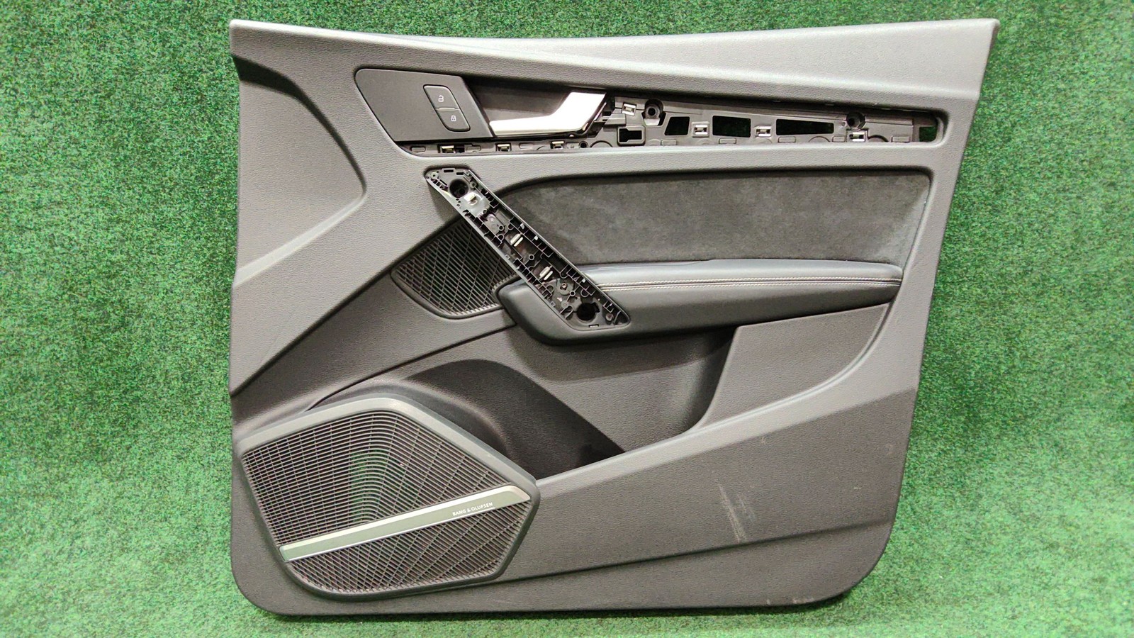 2018-2020 Audi SQ5 Front Right Door Interior Trim Panel Black Oem 80a867104acwfa