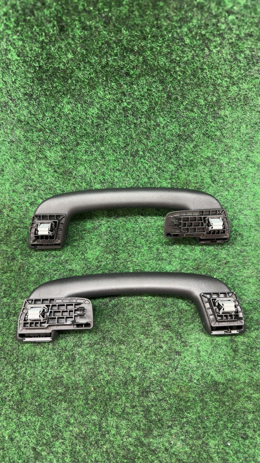 2019 Bmw X5 Rear Roof Handles Set Left Right Oem 51167464441 51167464442