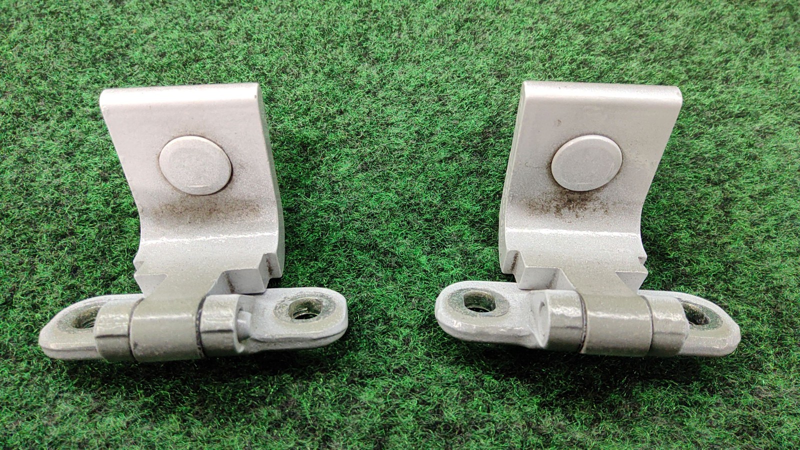 19-25 Audi Q3 Rear RH LH Door Hinge Glacier White 2y2y Oem 8v5833404c 8v5833403c