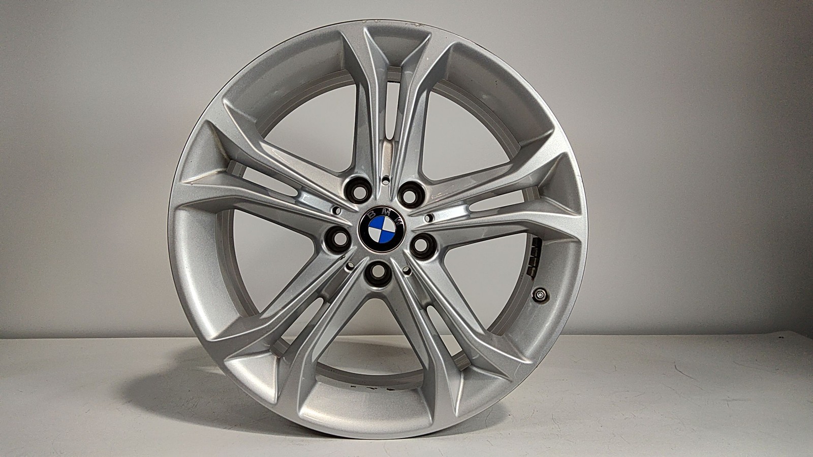 18 19 20 BMW X3 Wheel 18x7 alloy Front Or Rear 10 Spoke OEM 36116880047