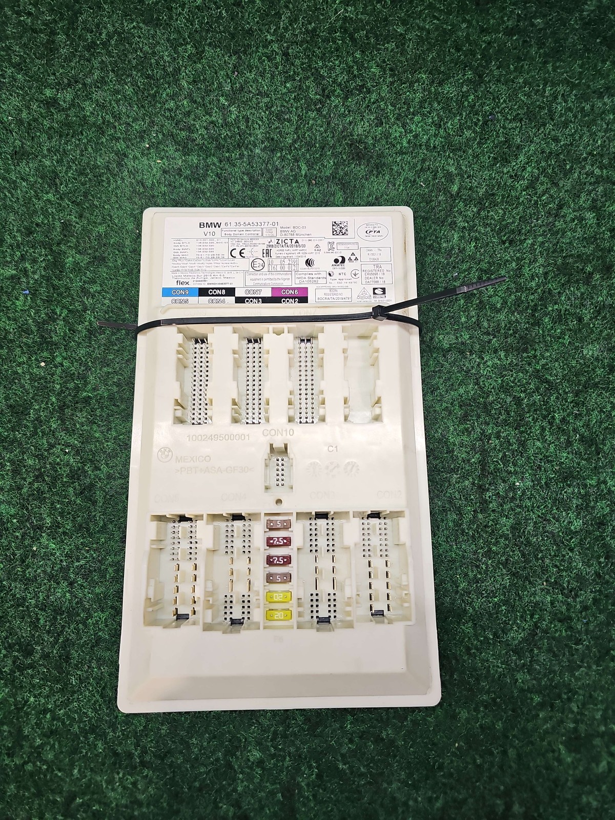 2018-2024 BMW 330i Body Control Module Junction Fuse Box OEM