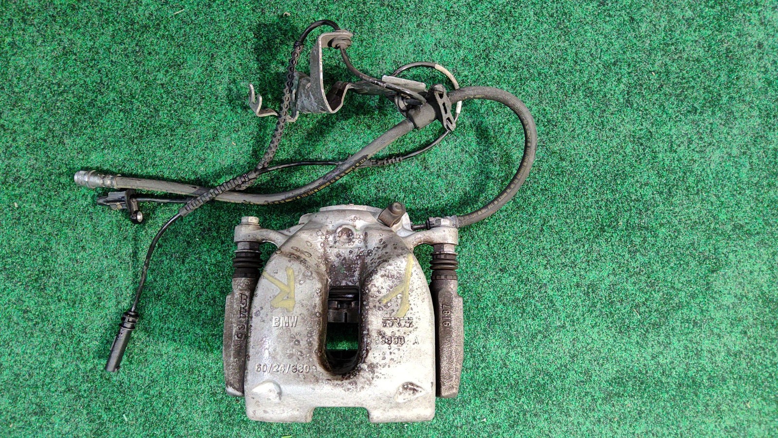 2019-2020 Bmw 330i Brake Caliper Front Right Base Model 59K mls Oem 34106882254