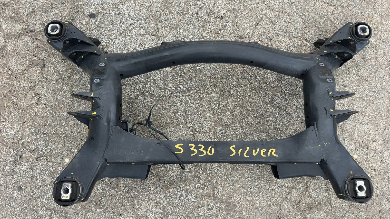 2012-2018 BMW 330i Rear Crossmember/cradle/ Subframe  OEM 33306851657