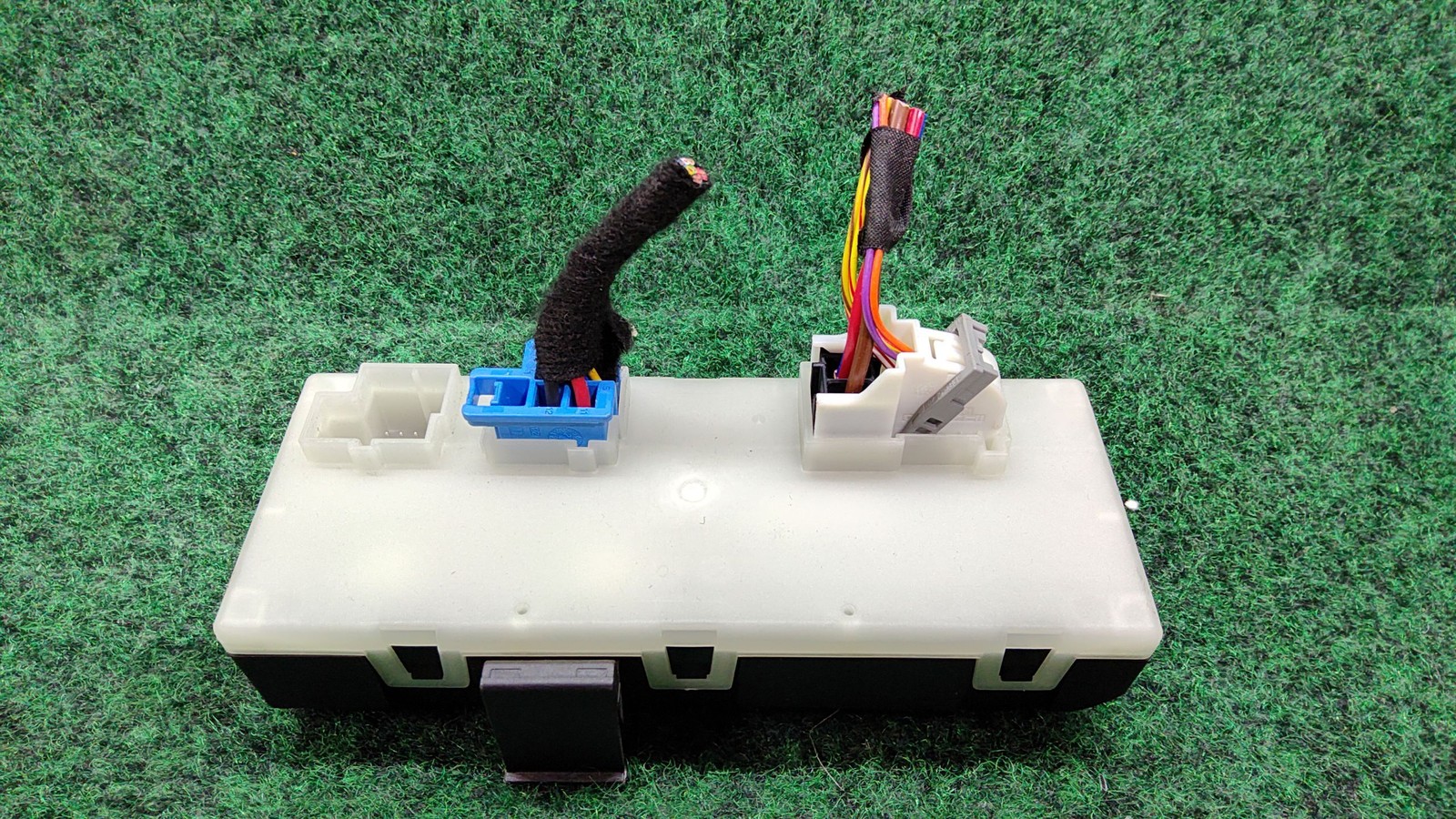 2017-2024 BMW 540i Tailgate Decklid Lift Control module OEM 61359451484