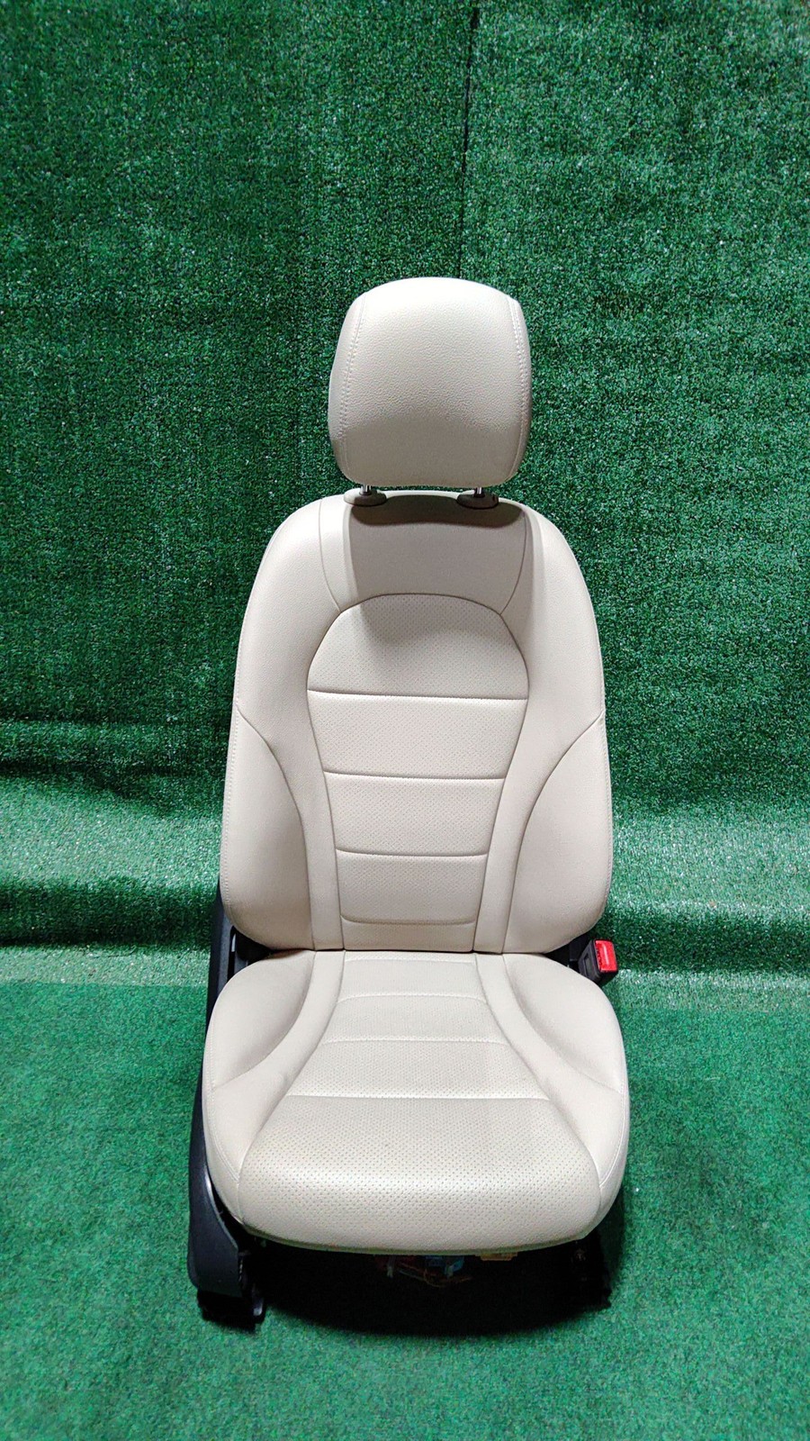 2014-2021 Mercedes Benz C300 Front Right Seat White Oem A2059109416 A0009101303
