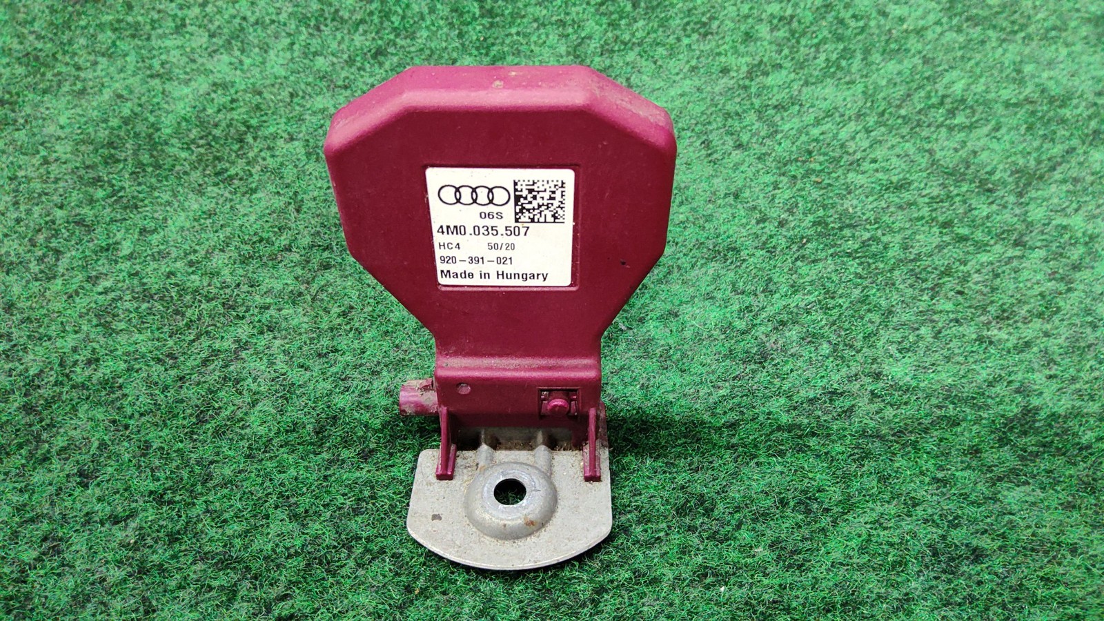 2017-2025 Audi A4 Rear Telephone Phone Antenna Module Oem 4m0035507