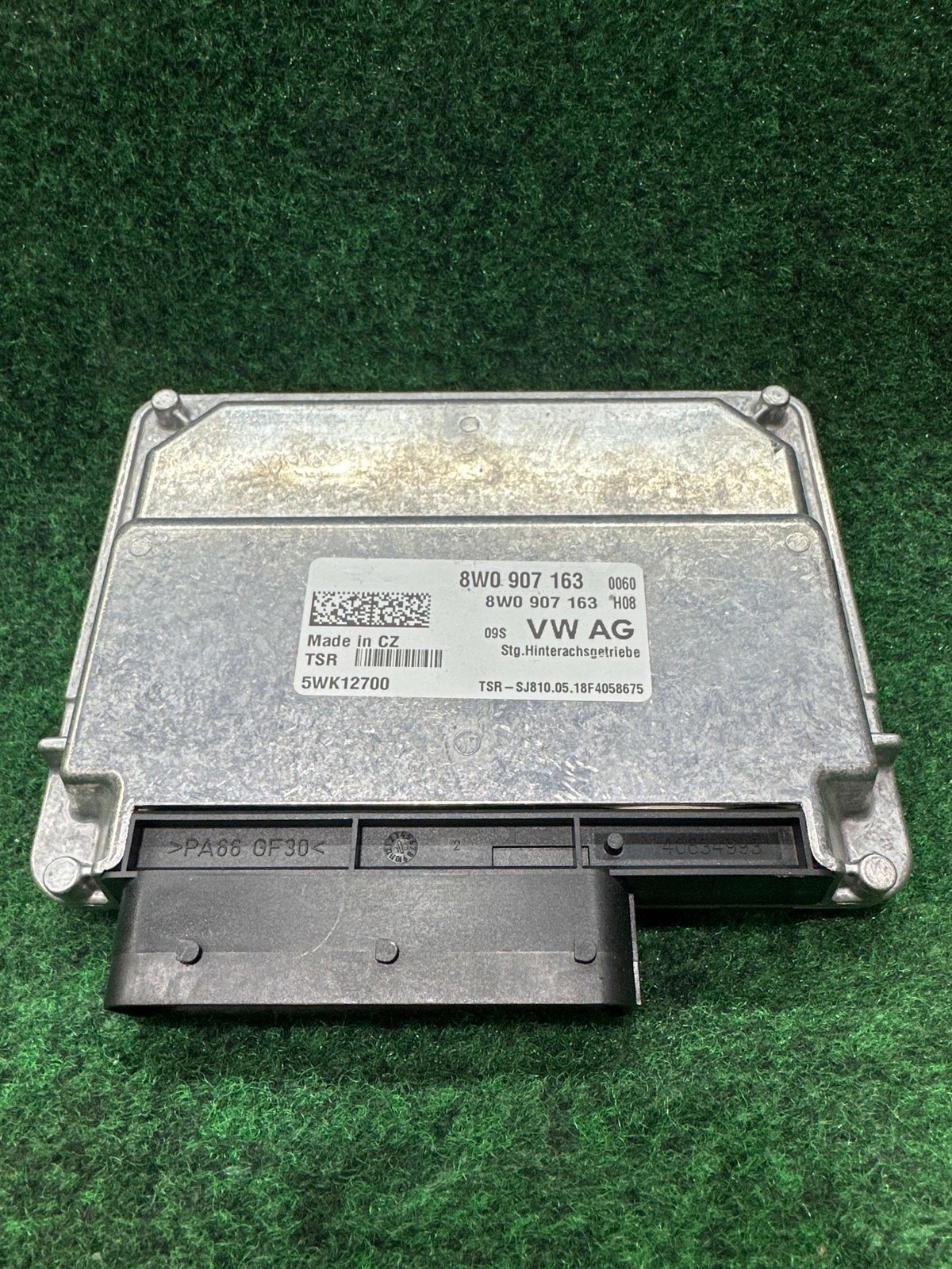 2018-2024 Audi SQ5 Differential / Transfer Control Module Oem 8w0907163