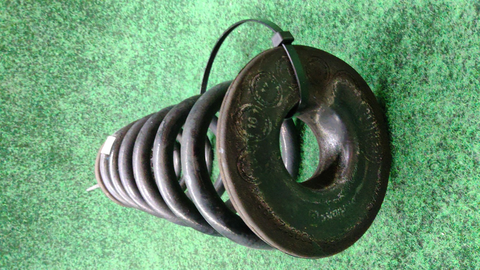 2019-2021 Audi Q3 Rear Coil Spring Oem 5qf511115 (right / left)
