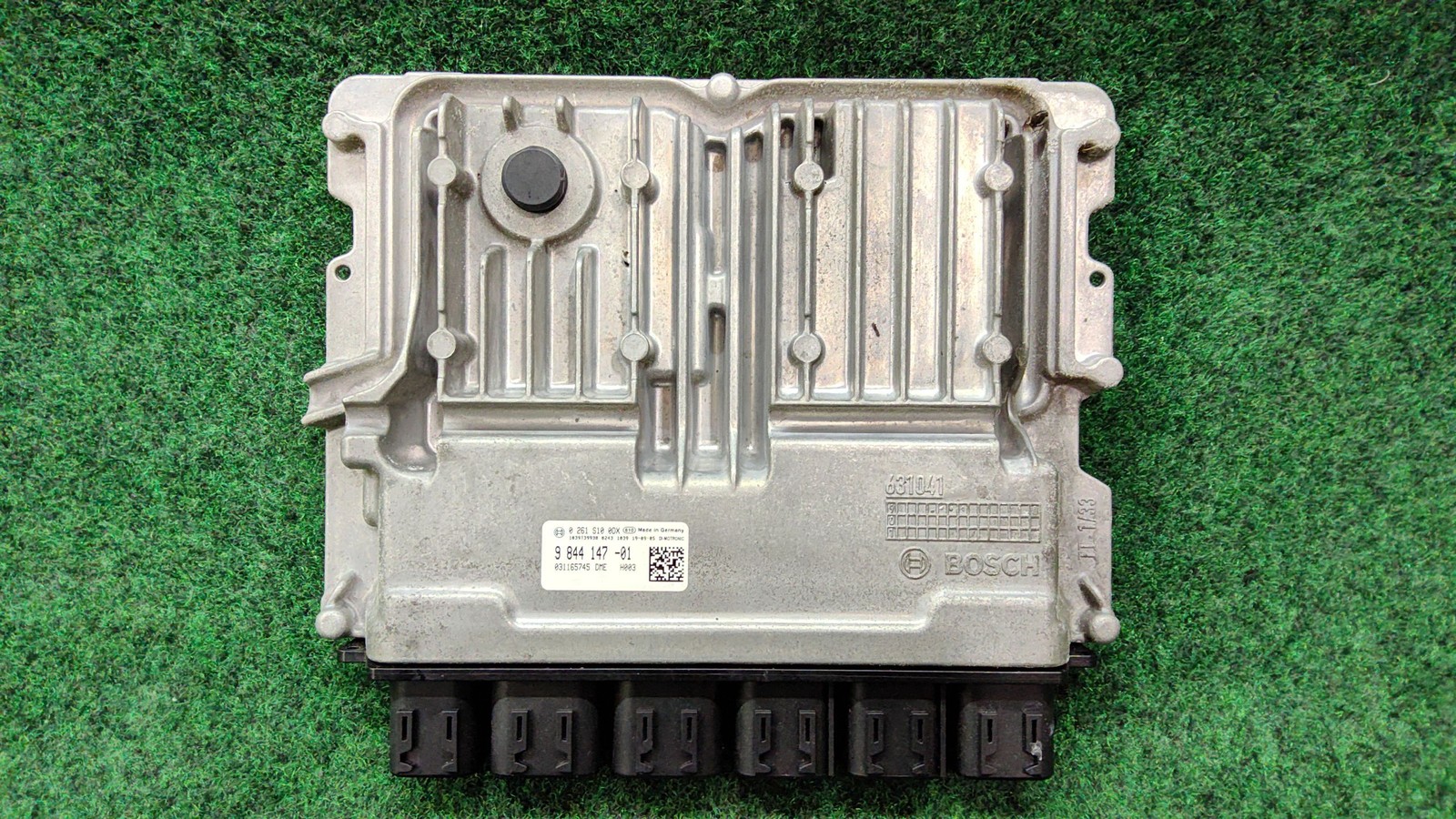 2020-2023 Bmw X6 M50i Left Side Engine Control Unit Oem 0281037135 9888497