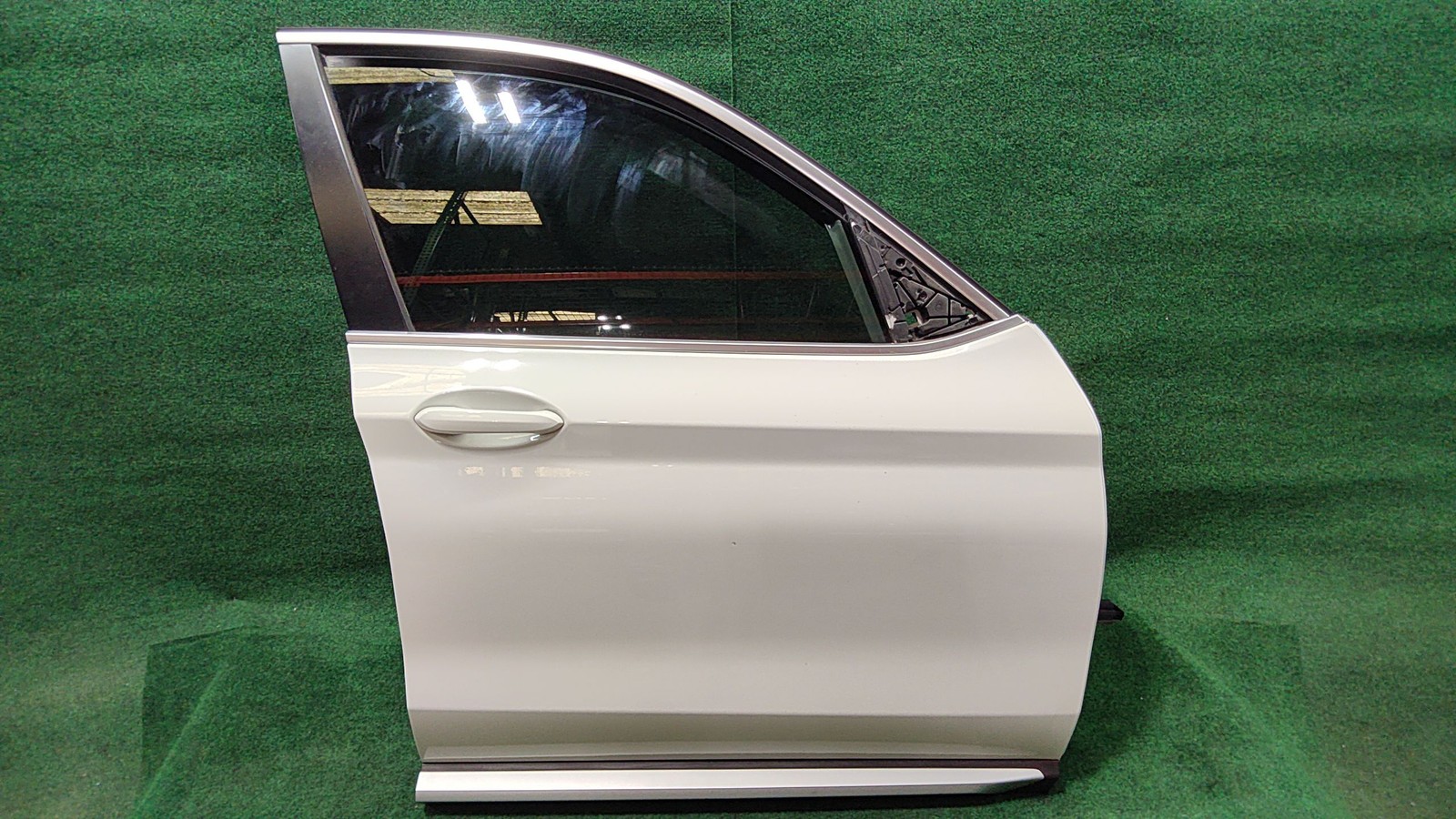 2018-2024 Bmw X3 Right Front Door Assembly Alpine White 300 Oem 41007465528