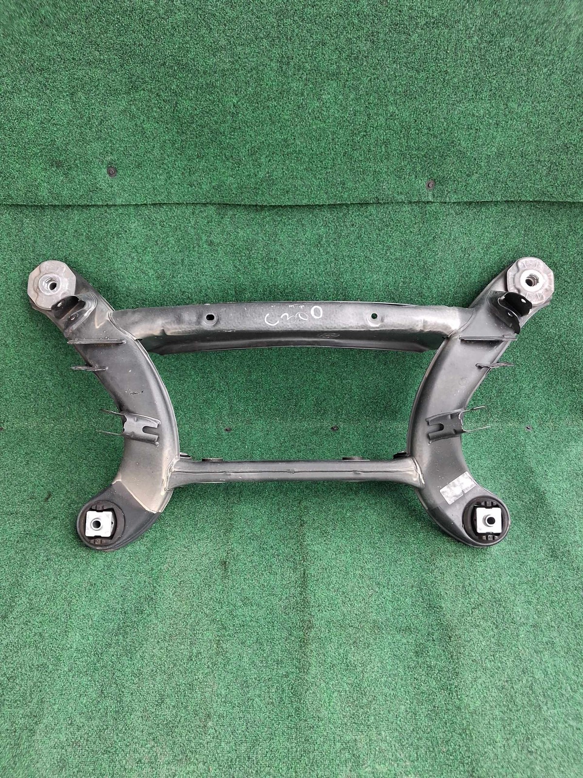 2015-2018 Mercedes Benz C300 Rear Suspension Crossmember OEM A2123503605