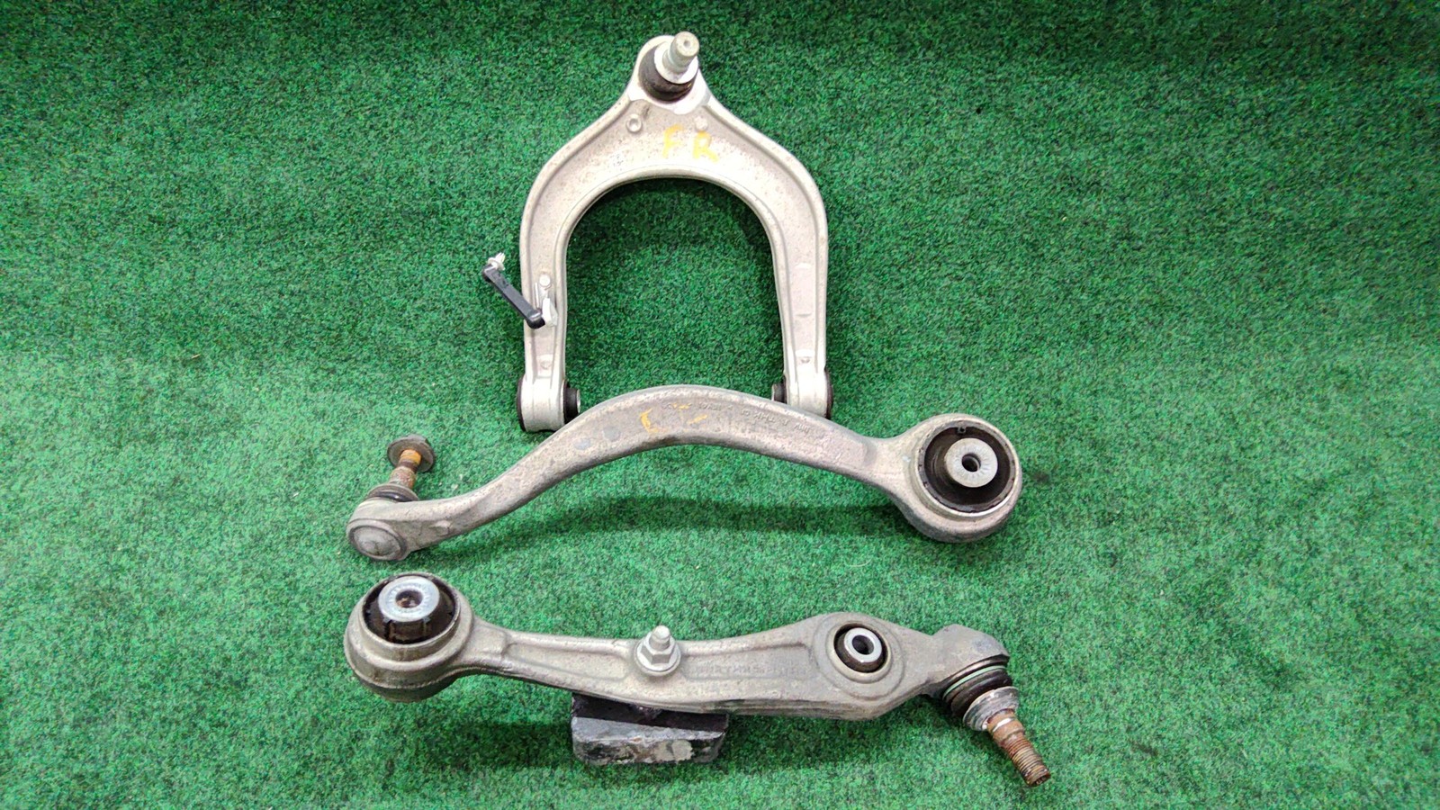 2020-2023 BMW X6 Front Right Control Arm OEM 31106893550 31106878082 31106889156