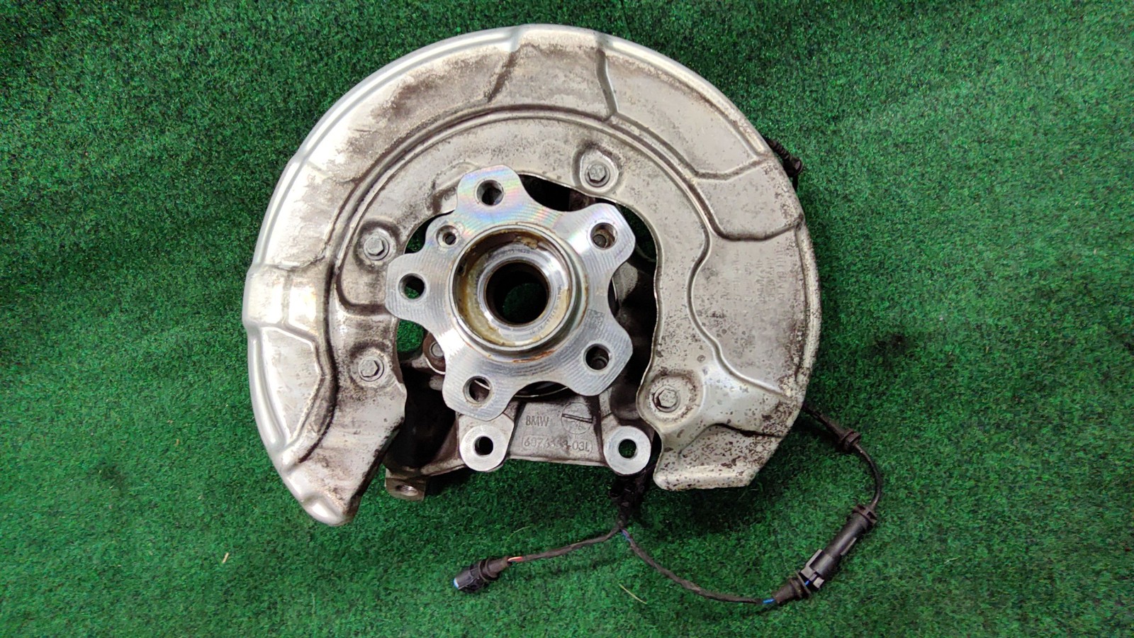 2019-2025 Bmw X5 Lh Rear Left Knuckle/stub Axle Oem 33306876651 Original