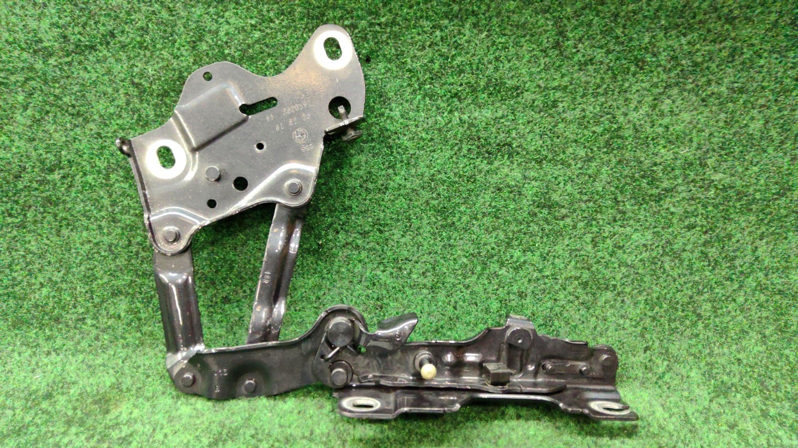 2020-2023 Bmw X6 Hood Hinge Right Rh Arctic Gray Metallic/c27 Oem 41009477741