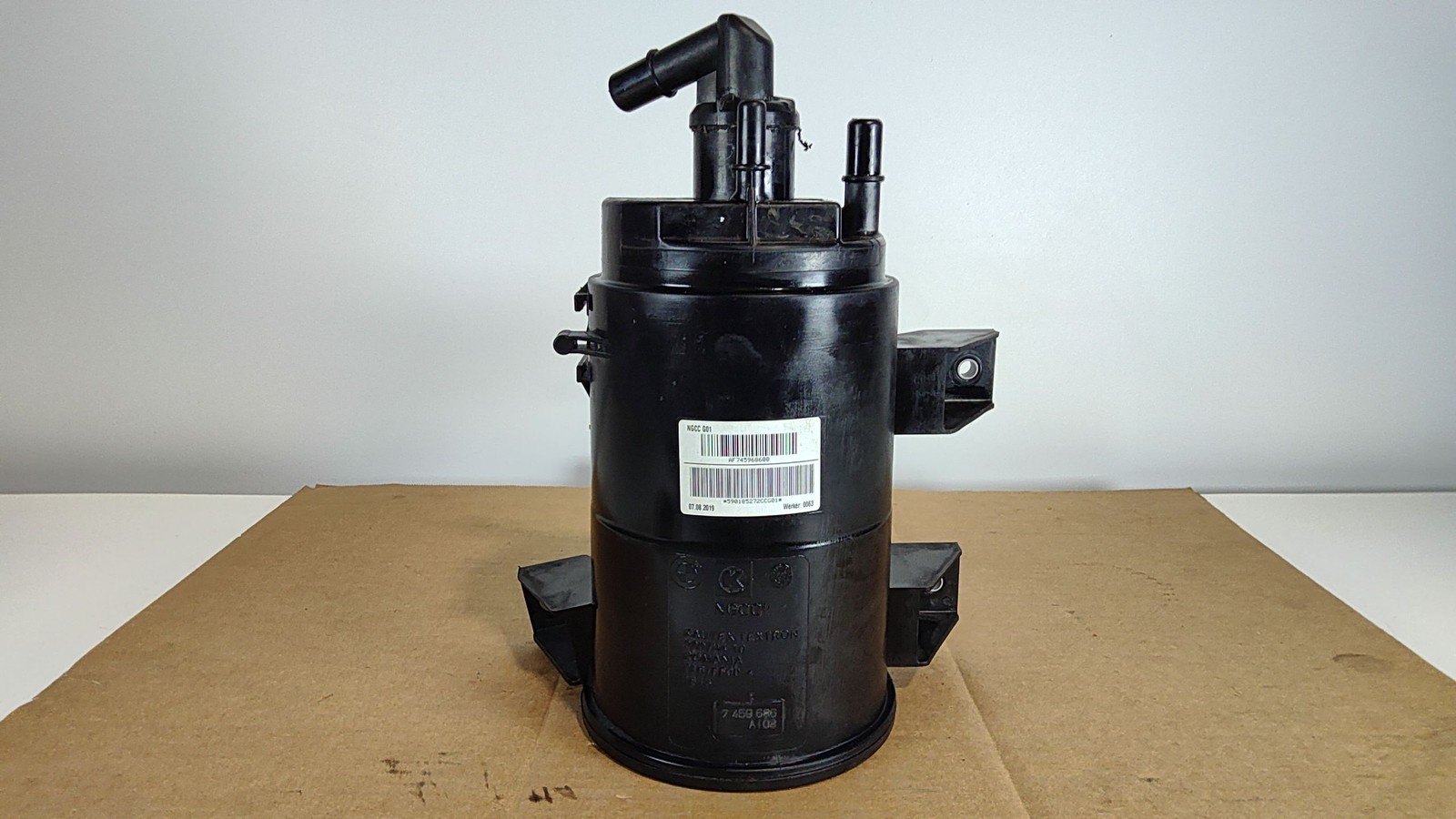 2018-2024 BMW X3 Fuel Evaporator Canister Reservoir OEM 16137459686