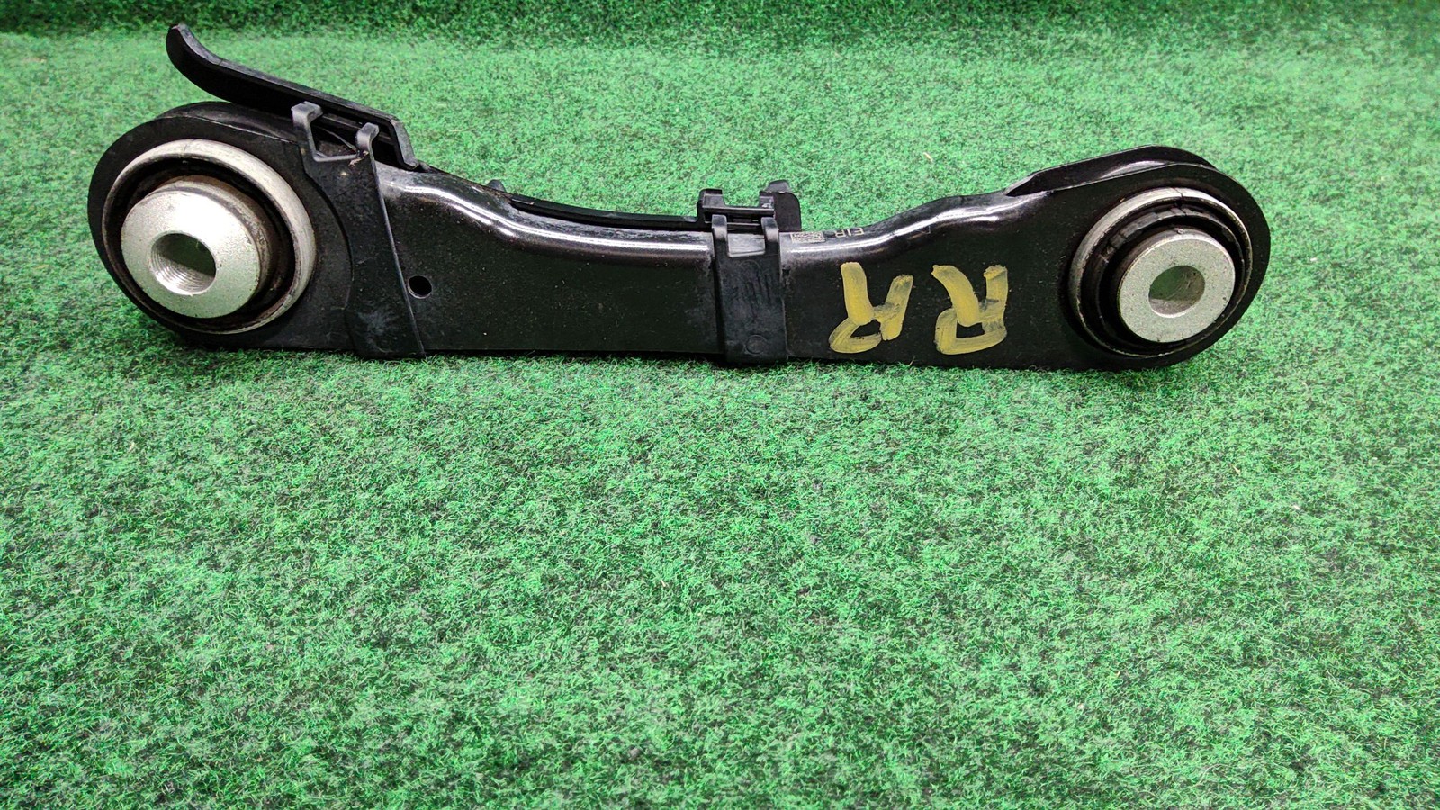 2017-2023 BMW 530i Rear Right Guiding Lower Control Arm OEM 33326867538