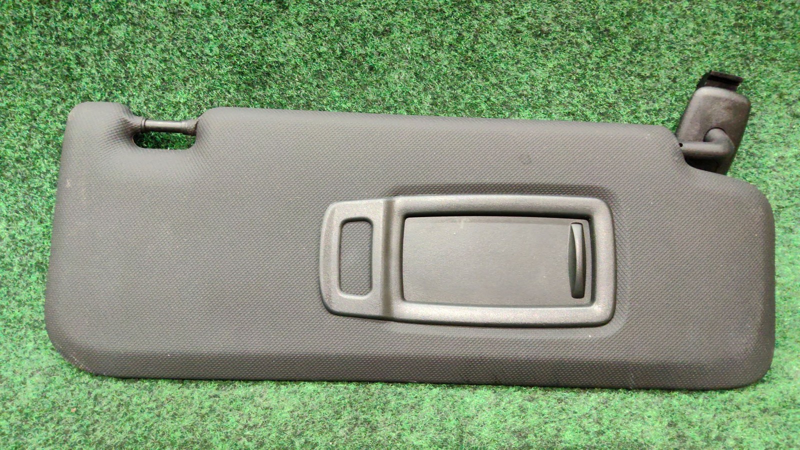 2018-2022 Bmw X3 Left Sun Visor Mirror Oem 51168071073