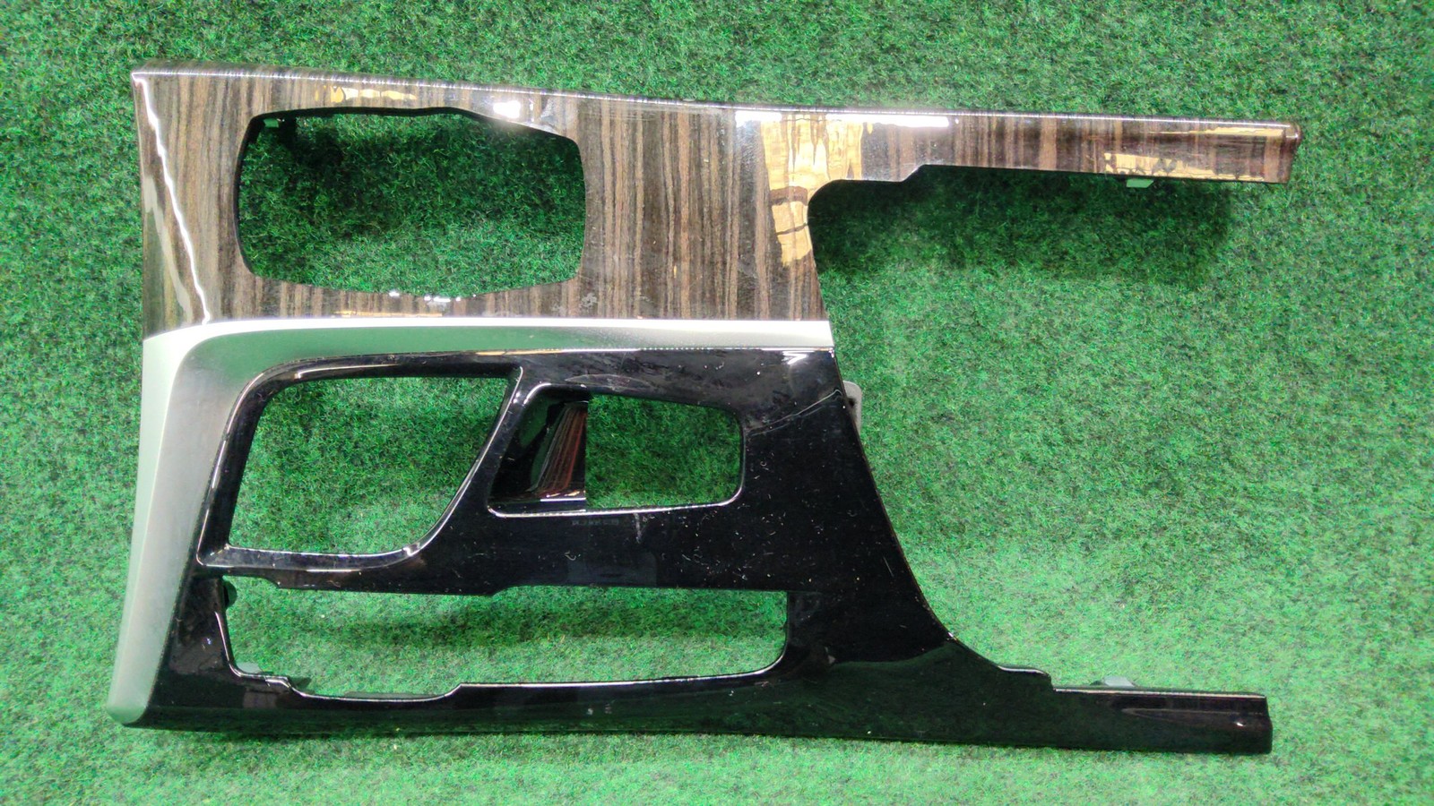 2017-2023 BMW 530i Center Console Gear Bezel OEM 51169330688