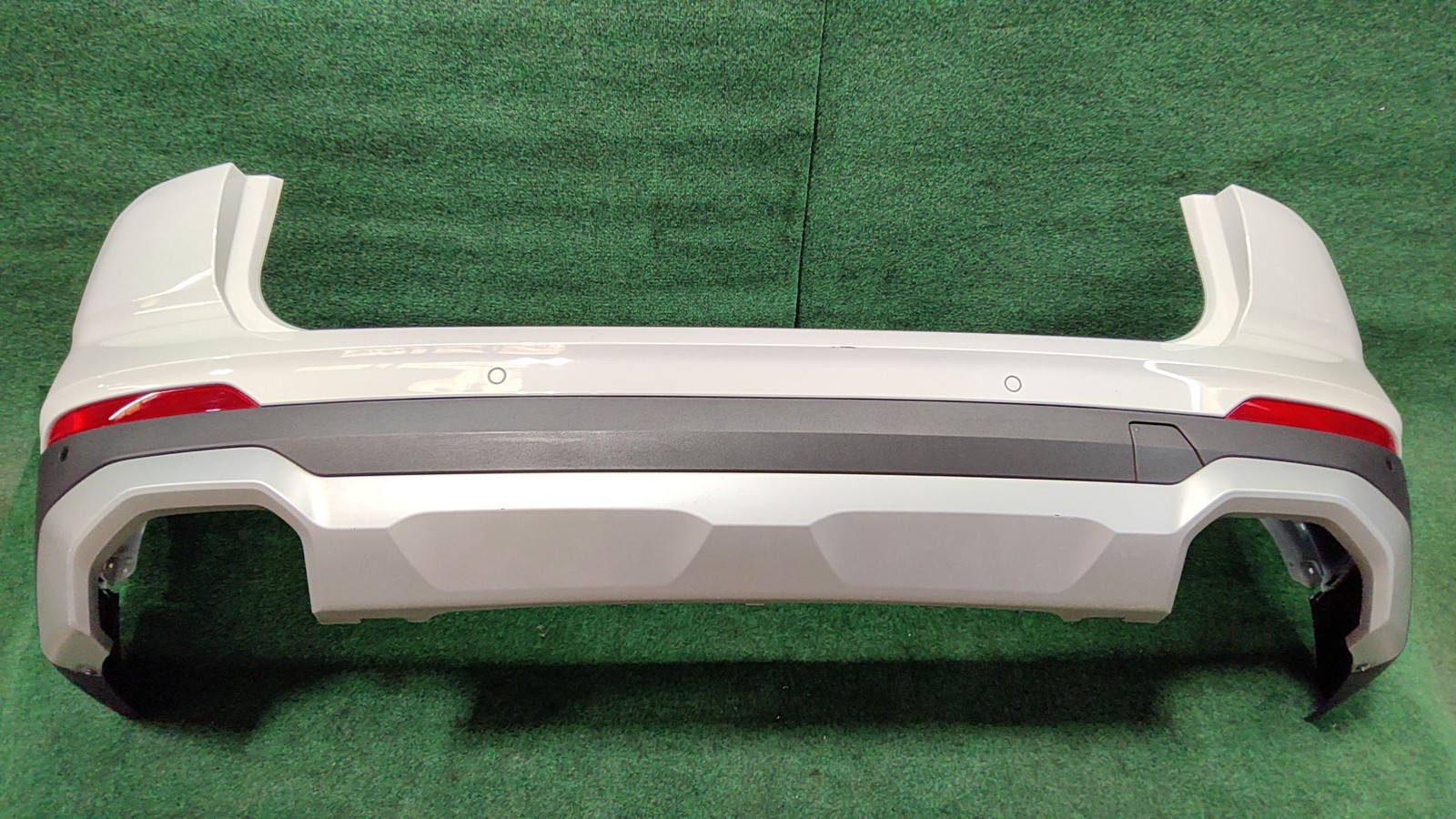 2022-2024 Bmw X3 Rear Bumper Cover Alpine White 300 Oem 51125a40fb2 51125a41f88