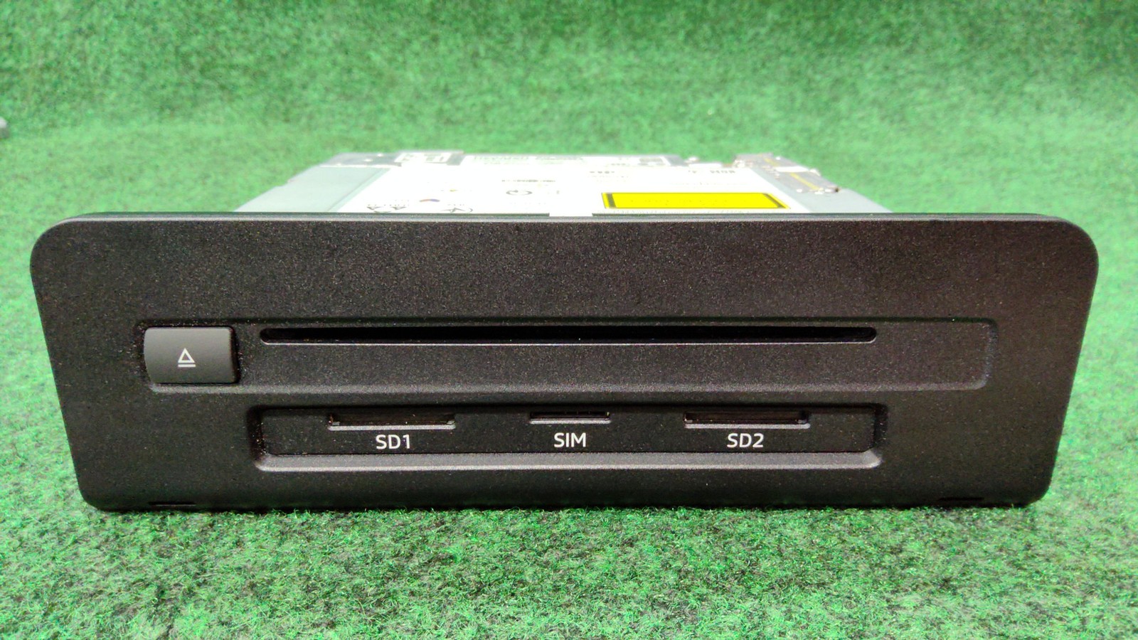 2018-2019 Audi A5 Central Computer Audio Oem 8w5035890b 8w5035880b