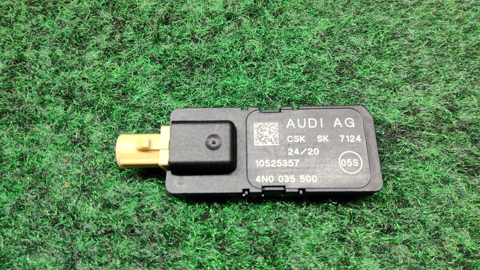 2017-2024 AUDI Q7 Aerial WLAN Antenna Amplifier OEM 4N0035500