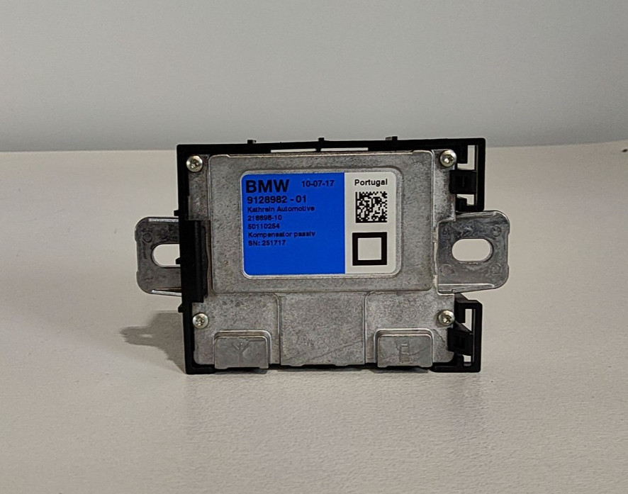 2016-2019 BMW 740i Antenna Compensator Control Module OEM 9128982-01