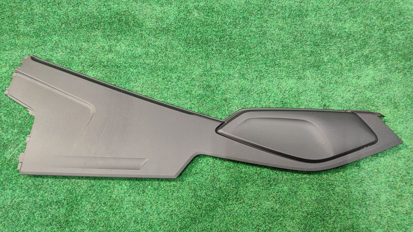 2016-2024 Audi Q7 Quattro Right Center Console Trim Panel Oem 4m0863306