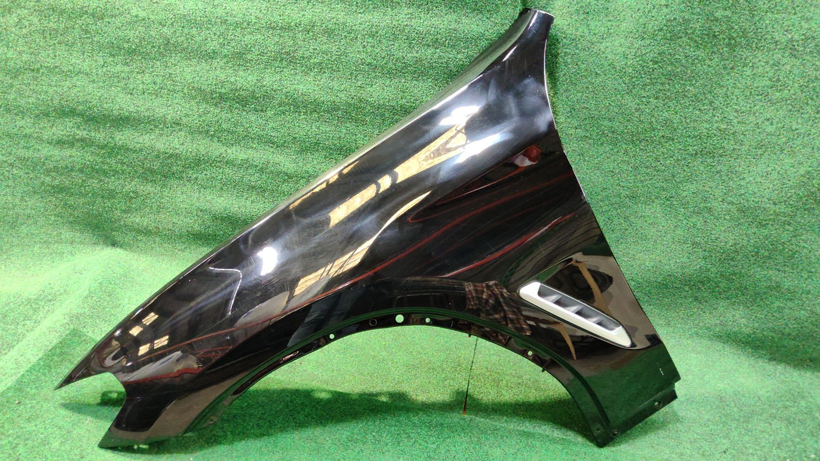 2020-2024 Bmw X3 Front Left Fender Color Jet Black Oem 41007930973