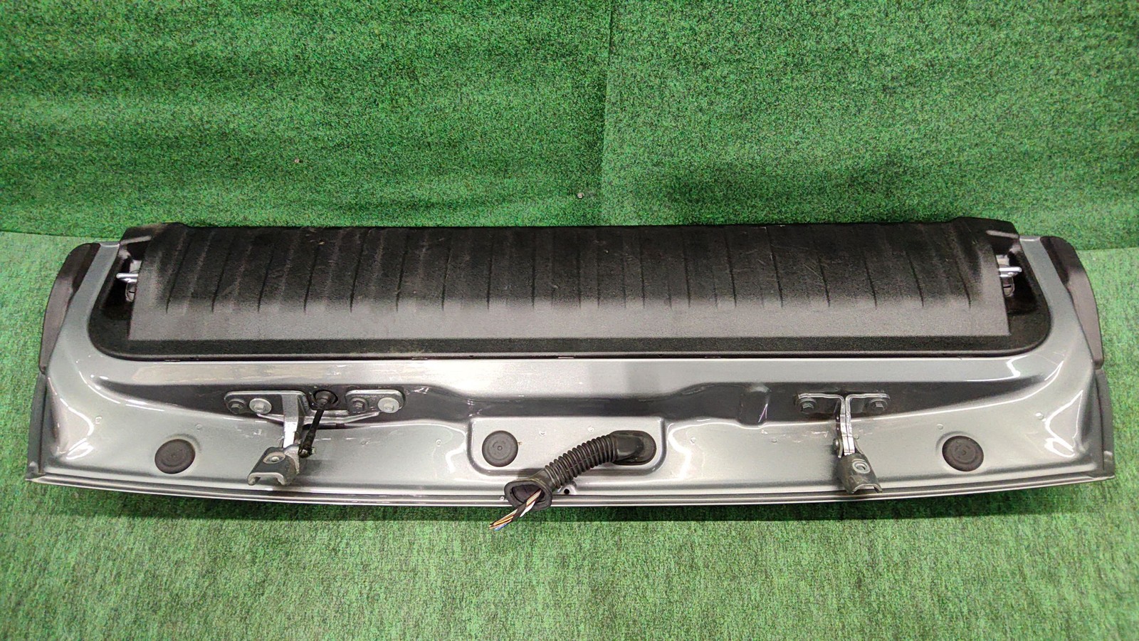 2019-2025 Bmw X5 Tailgate Lid Bottom Skyscraper Greymetal/c4w Oem 41007931937
