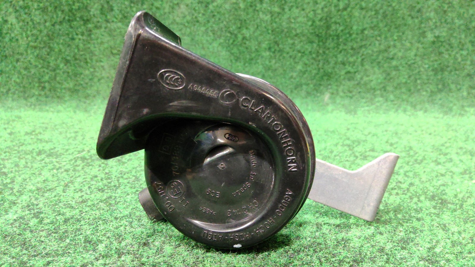 2017-2020 Audi Q7 Quattro High Tone Horn Oem 4m0951223 4m0951210