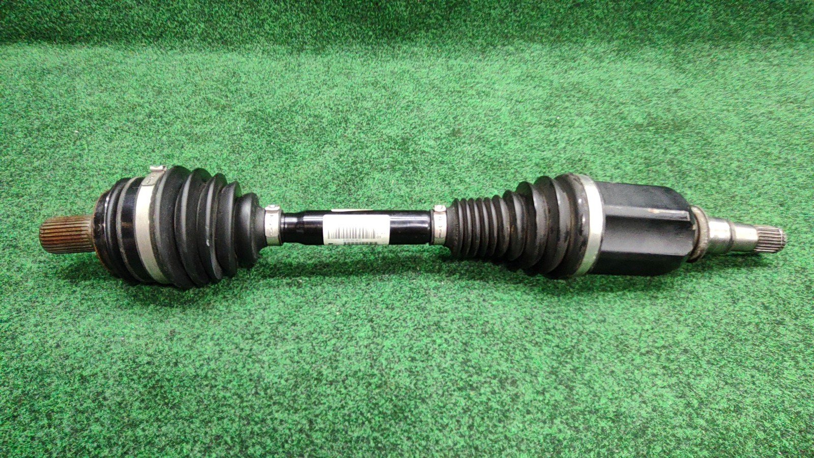 16-2022 Mercedes Glc 300 Right Front Axle Shaft 17k Oem A2533302200 A2533305601