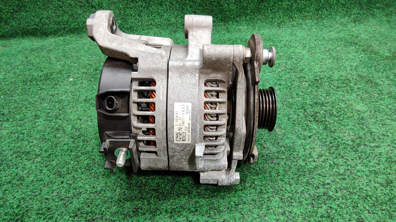 2019-2022 Bmw 330i Alternator 250 amp 76k Mls Oem 12318634167