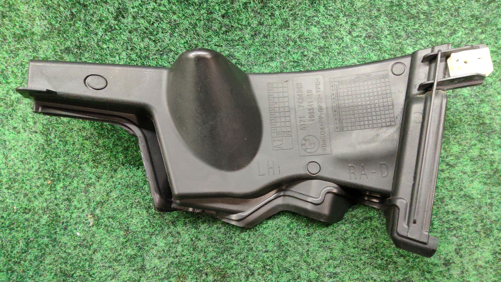 2019-2023 BMW X5 Left Water Drain Cowl Panel Cover OEM 51717424943