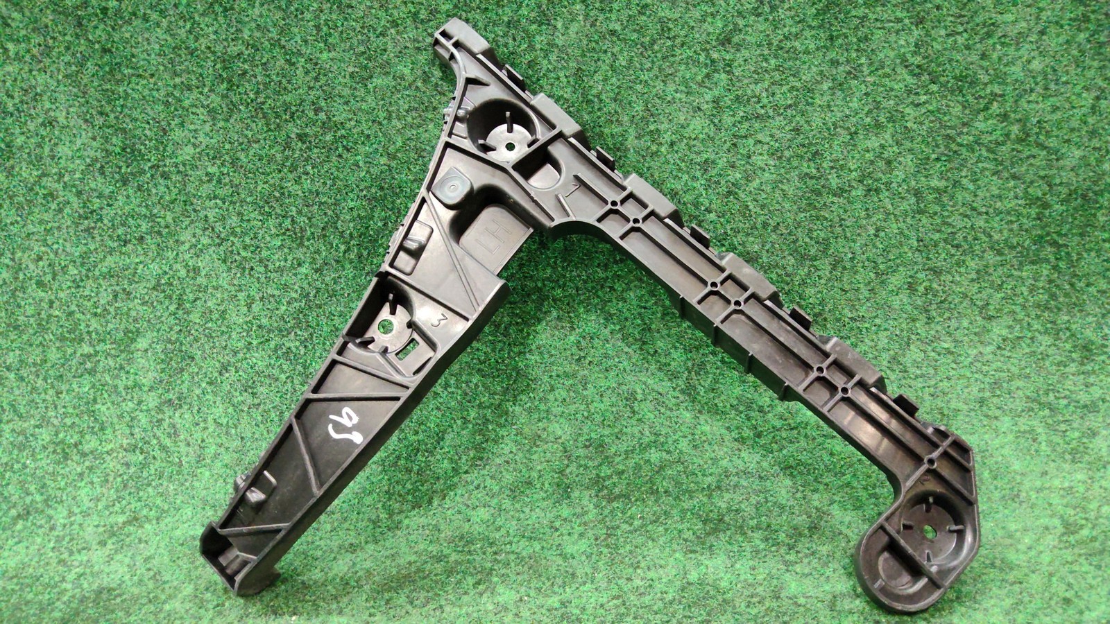2018-2023 Audi S4 Rear Left Bumper Upper Guide/Mount Bracket OEM 8W5807453