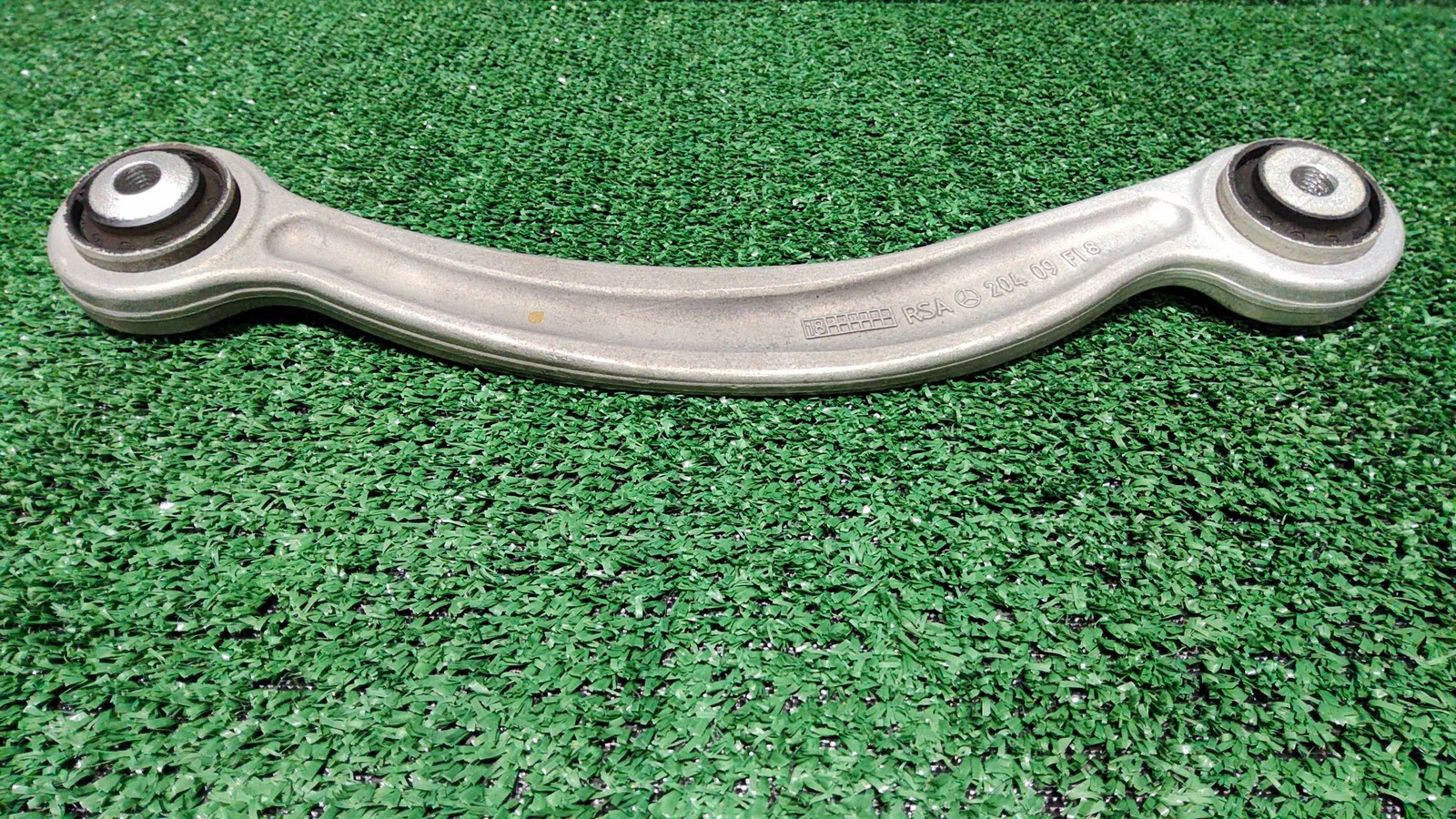 2014-2021 Mercedes Benz C300 Rear Right Lower Control Arm Oem A 2043502206