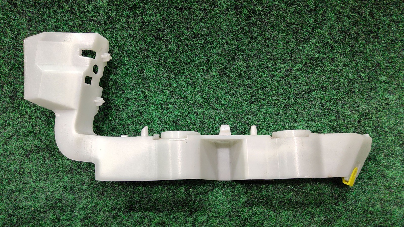 2020-2025 Audi A4 Right Front Bumper Guide Upper Oem 8w0807284e