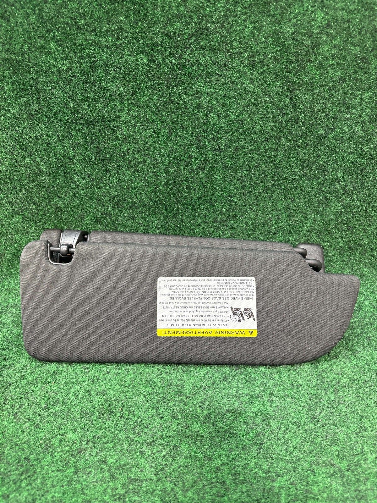 2017-2018 Audi Q7 Right Double Sun Visor Black Oem 4m0857552b