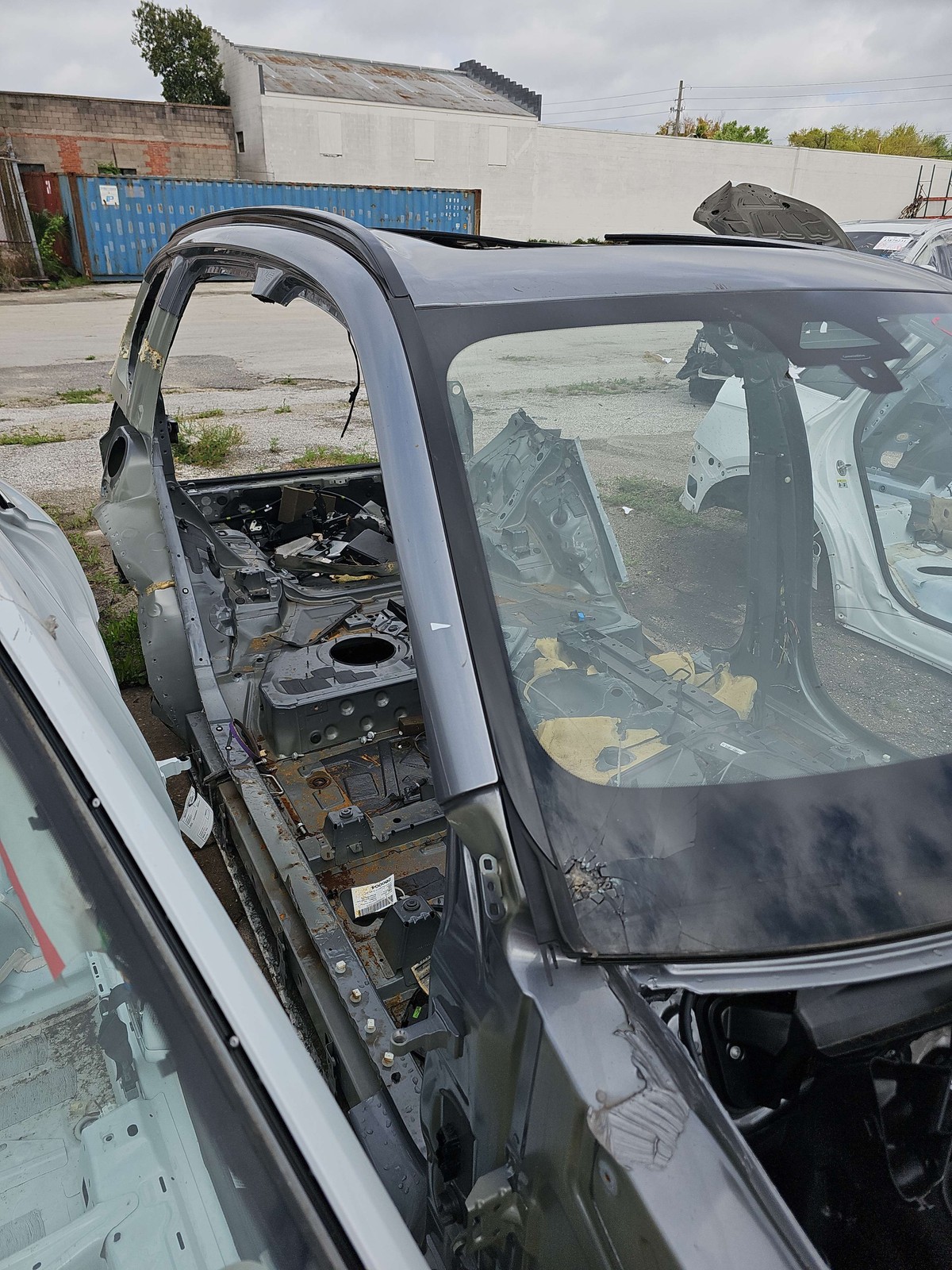 2024-2026 Bmw X5 A Pillar Right Rh Greymetal/c4w Oem 41007955060