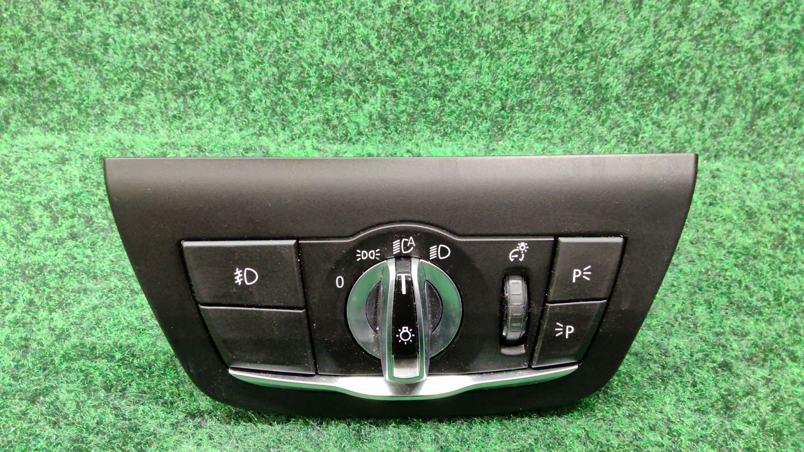 2018-2022 BMW X3 Dash Headlight Fog Light Switch OEM 61319472964