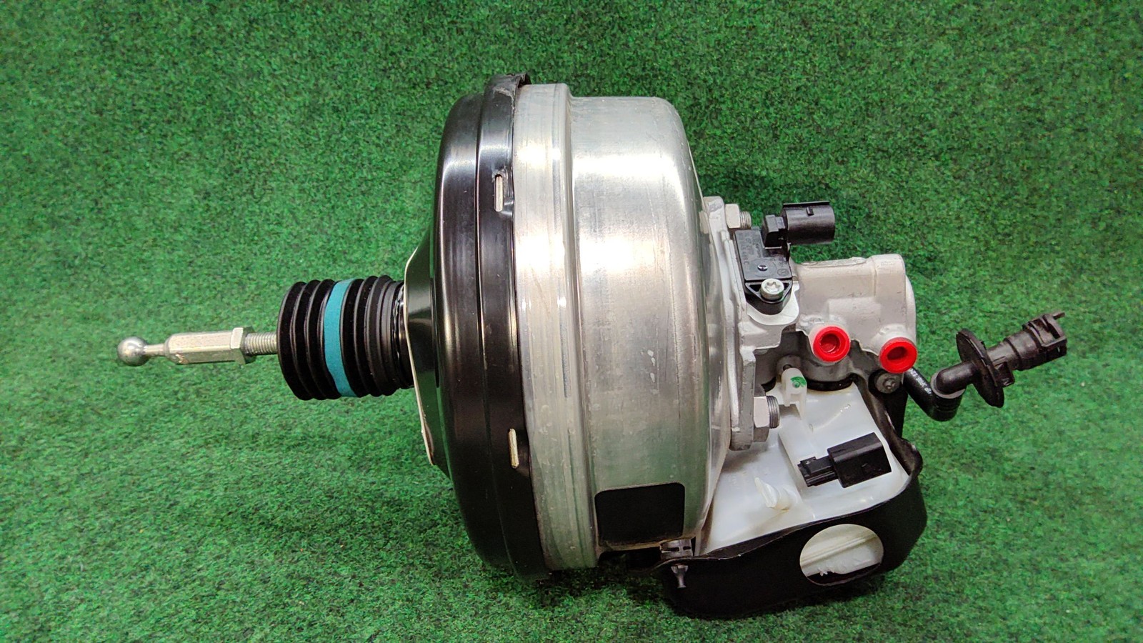 2018-2024 Audi A5 Sportback Power Brake Booster Oem 8w0612107c